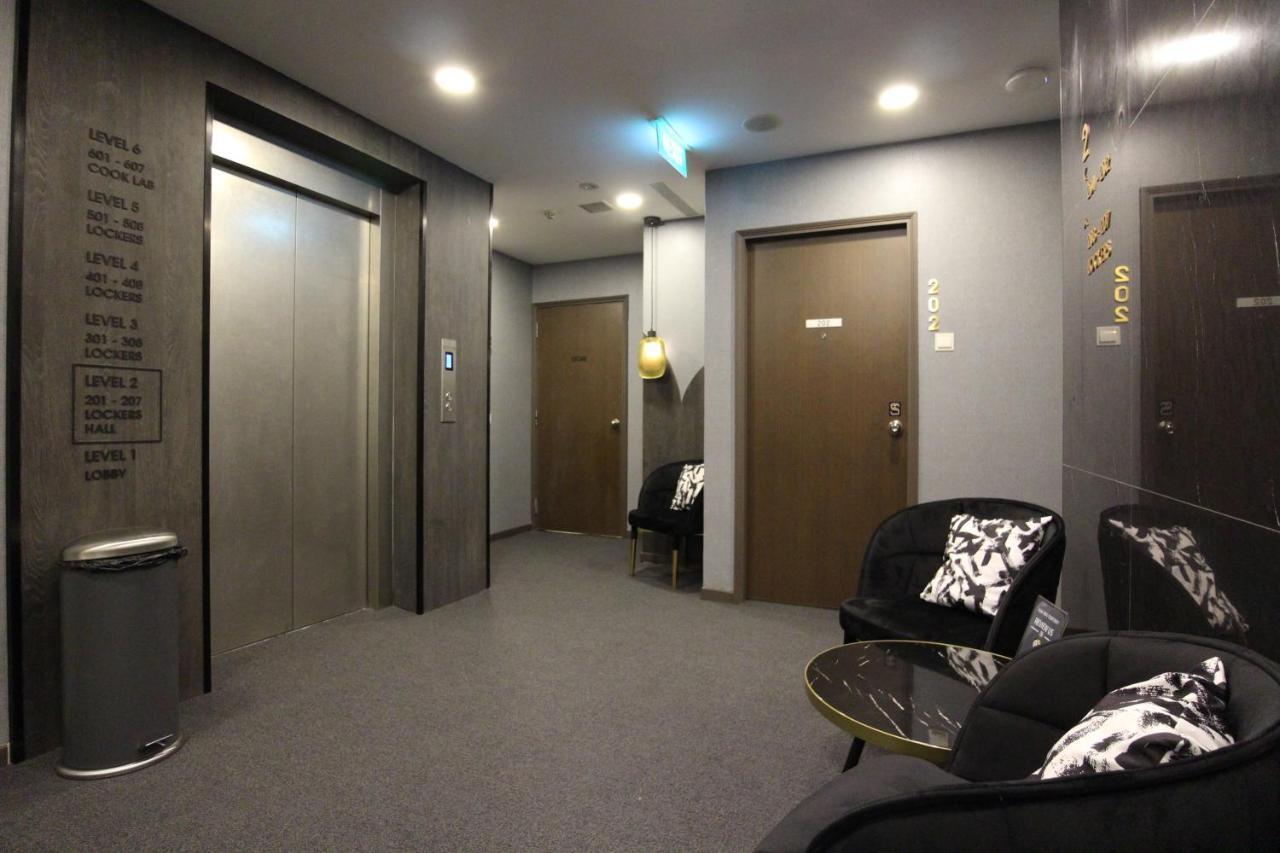 St Signature Bugis Beach, Short Overnight, 12 Hours, Check In 7pm Or 9pm Khách sạn 3*