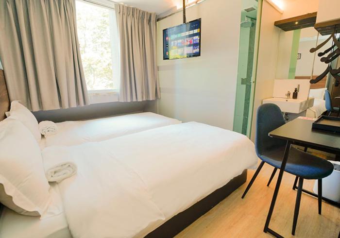St Signature Bugis Beach, Short Overnight, 12 Hours, Check In 7pm Or 9pm Khách sạn